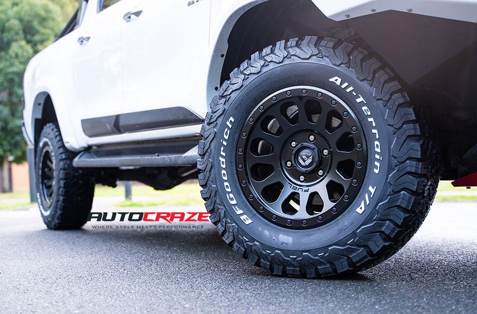 TOYOTA HILUX N80 4WD VECTOR MATTE BLACK